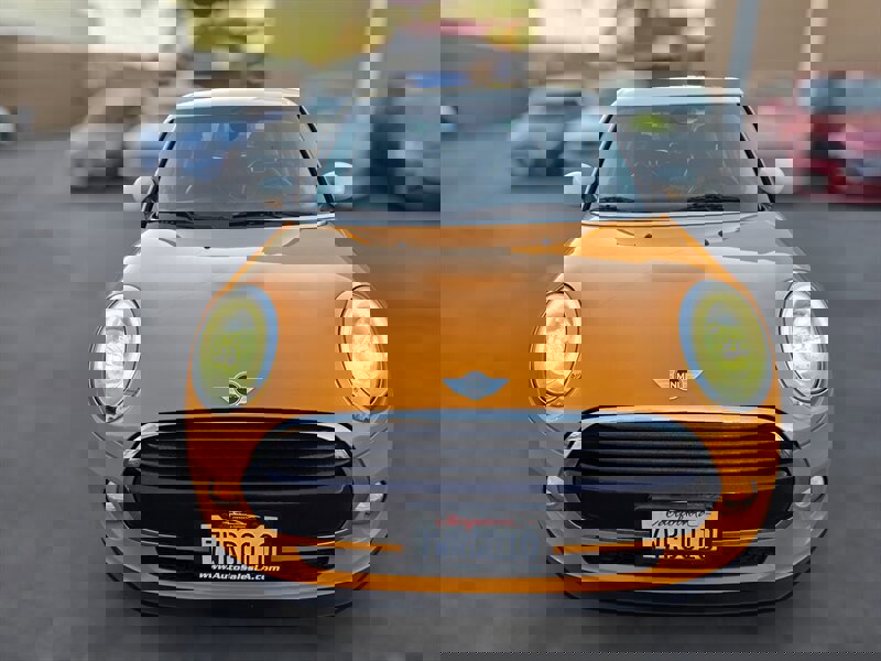 Used 2016 MINI Cooper 4-Door Hardtop image 10