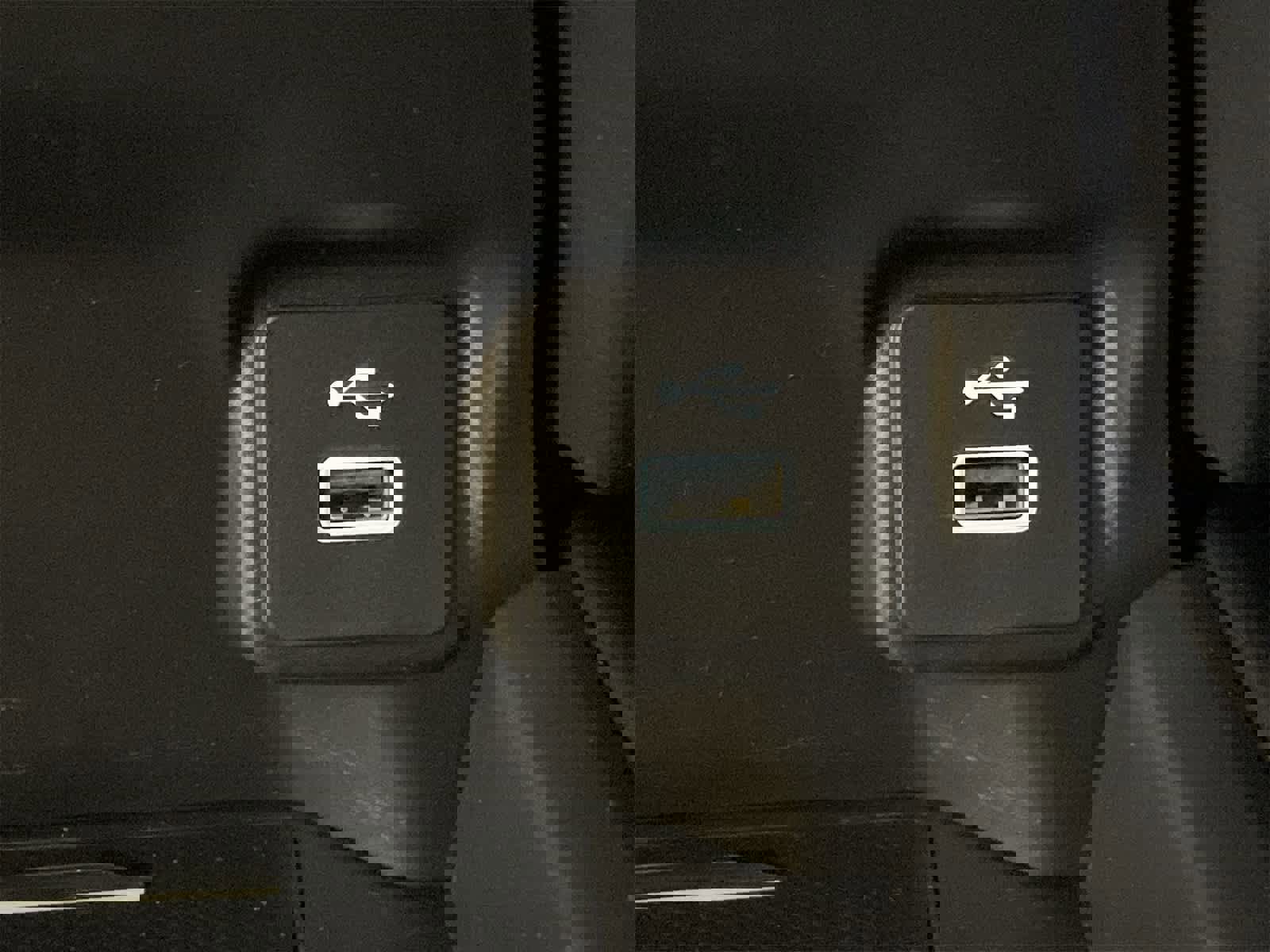 Used 2023 Honda HR-V EX-L image 8