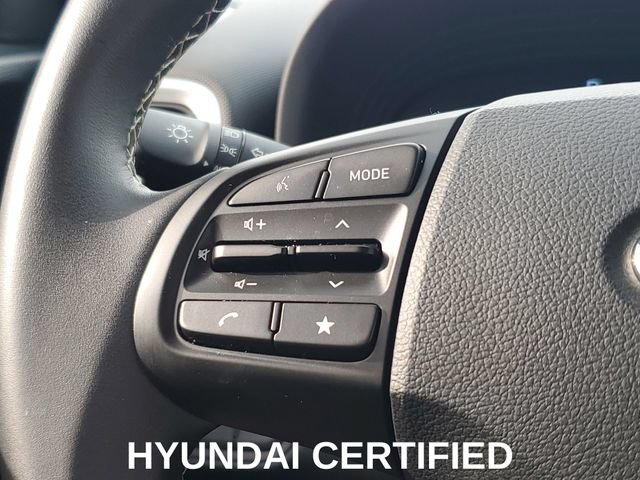 Certified 2025 Hyundai Venue Limited FWD image 14