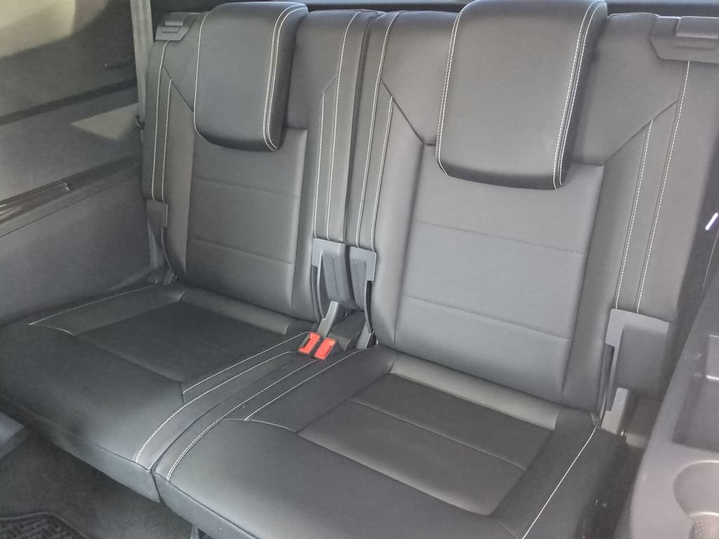 Used 2023 Volkswagen Atlas SE w/ Panoramic Sunroof Package FWD image 19