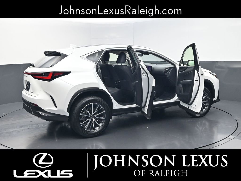 Certified 2024 Lexus NX 250 FWD w/ Towing Package (2000 Lbs) image 31