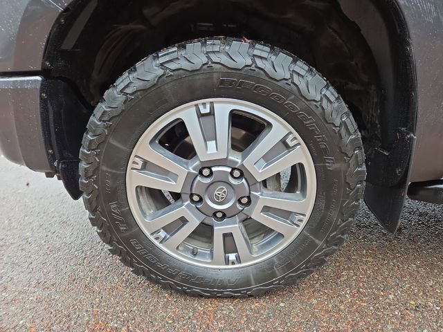 Used 2018 Toyota Tundra Platinum AWD/4WD image 7