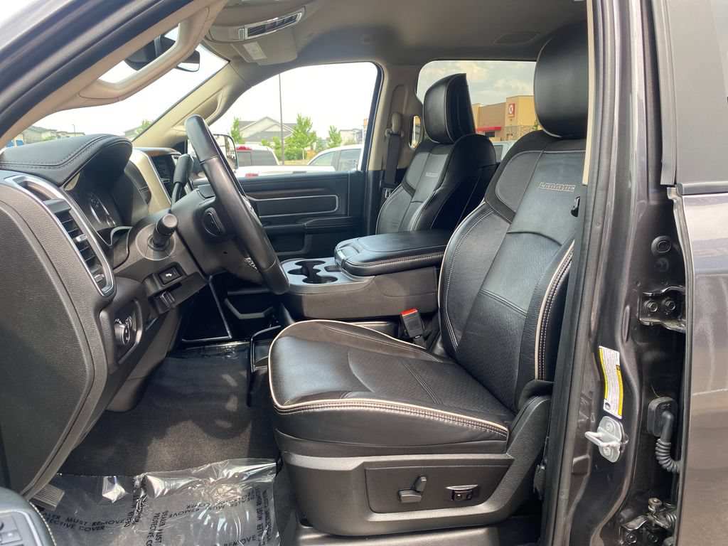 Used 2022 RAM 2500 Laramie AWD/4WD image 9