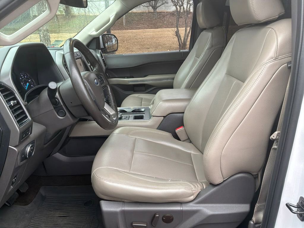 Used 2021 Ford Expedition XLT image 9