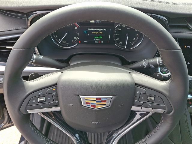 Certified 2025 Cadillac XT6 Premium Luxury w/ LPO, Floor Liner Package image 20