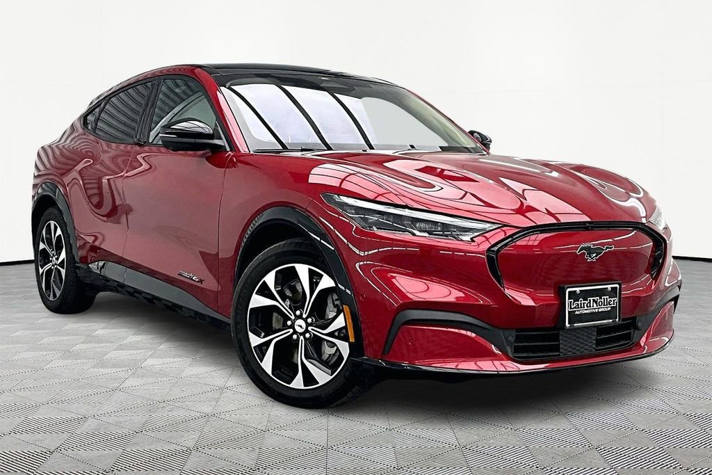 Used 2023 Ford Mustang Mach-E Premium image 12