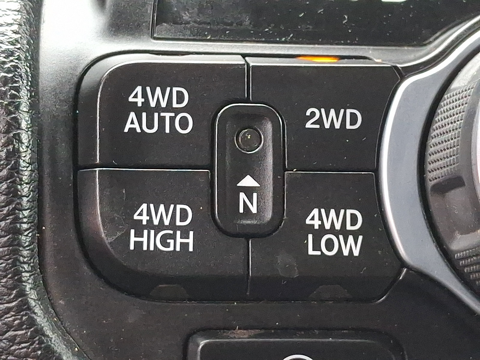 Used 2022 RAM 1500 Big Horn AWD/4WD image 23