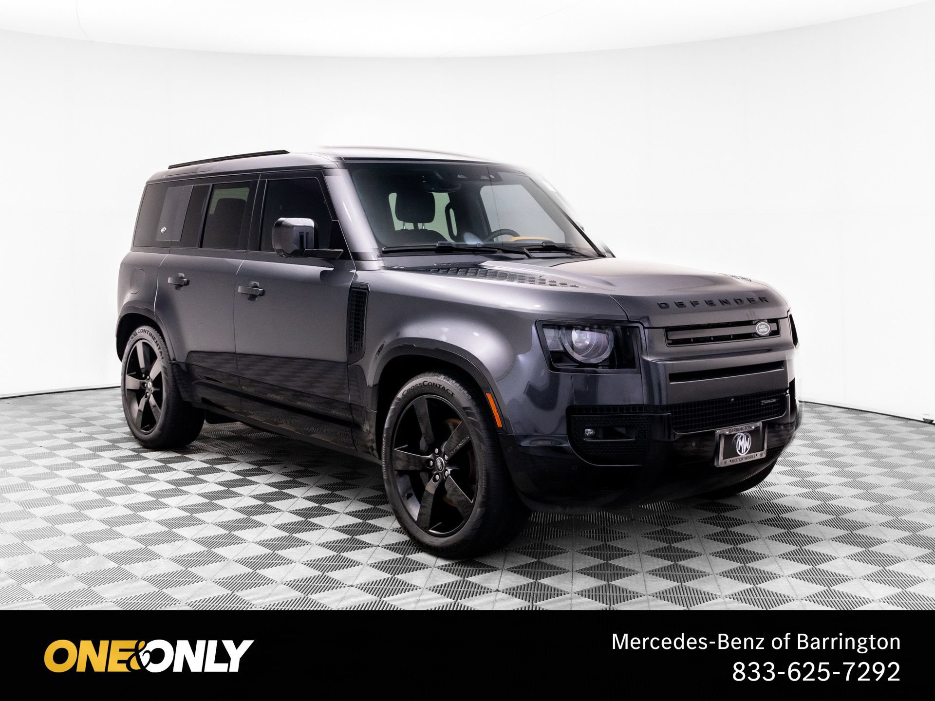Used 2023 Land Rover Defender 110 X-Dynamic SE AWD/4WD image 7