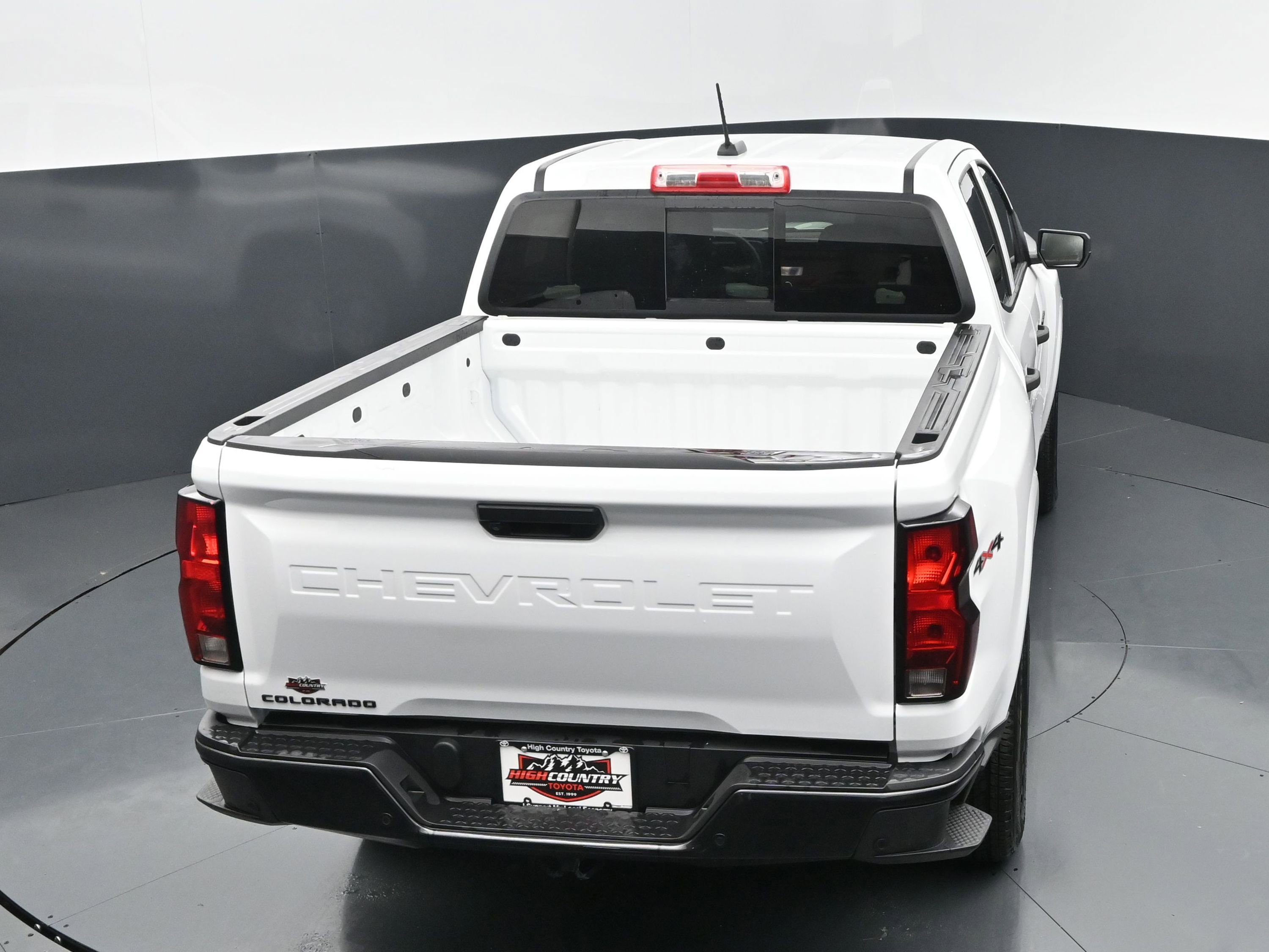 Used 2025 Chevrolet Colorado W/T image 30