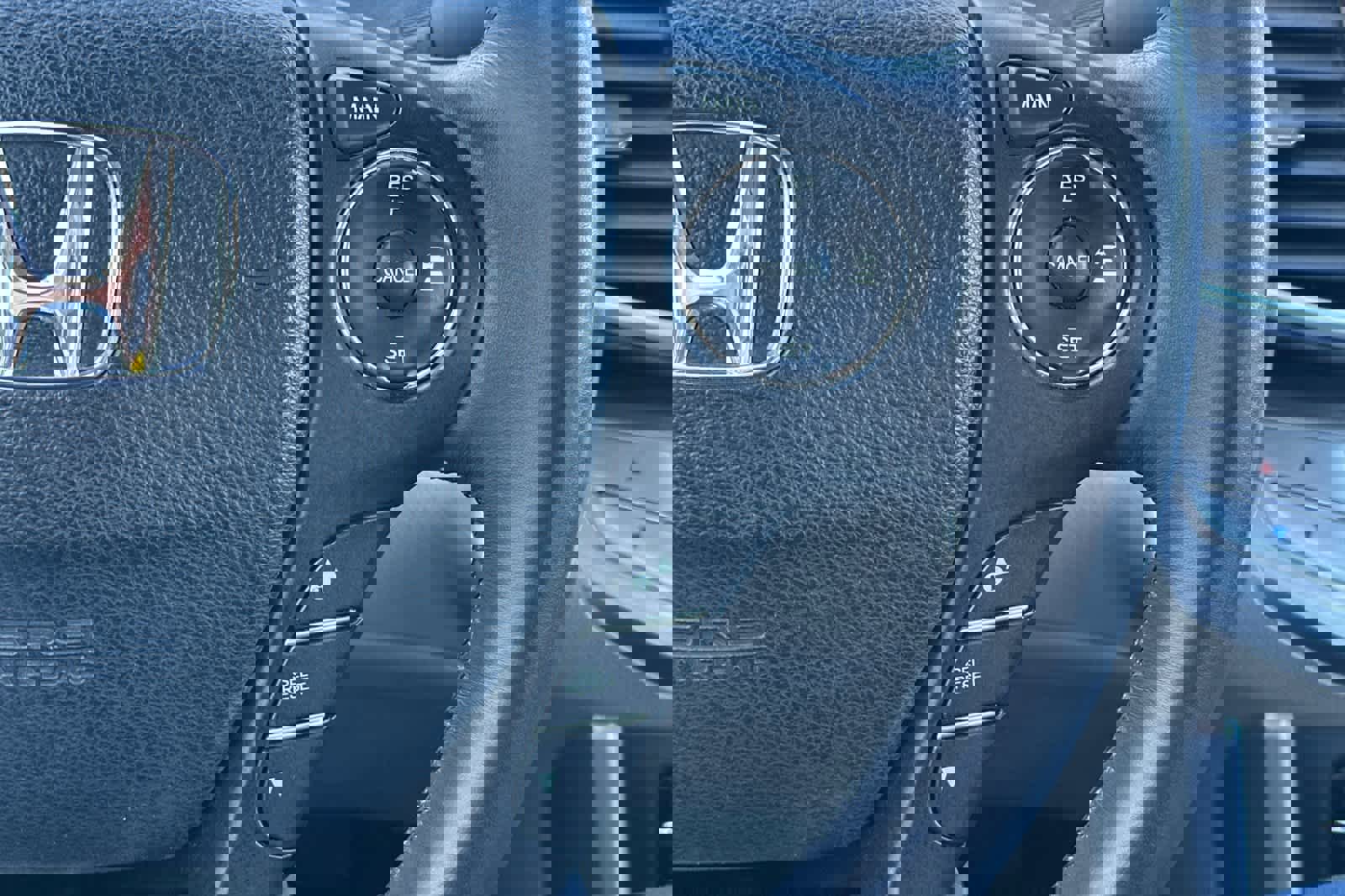 Used 2014 Honda Accord Touring image 26