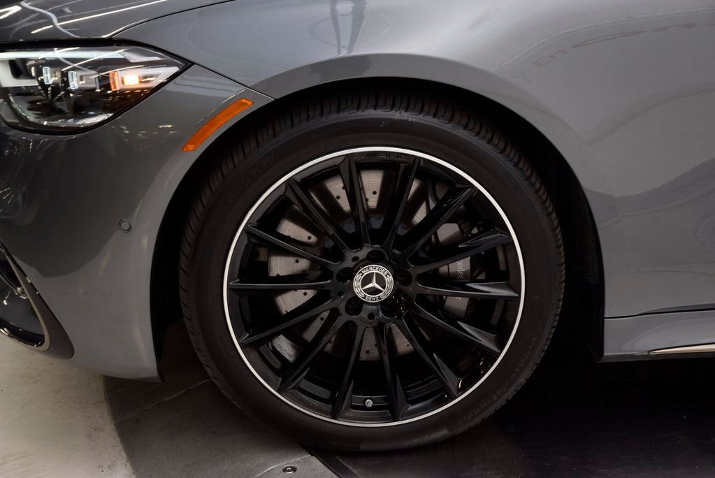 Used 2025 Mercedes-Benz S 580e 4MATIC Sedan image 11