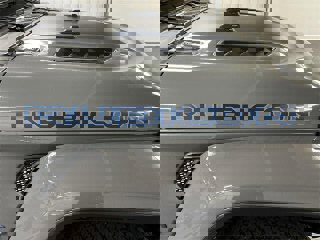 Used 2023 Jeep Wrangler Unlimited Rubicon 4xe w/ Steel Bumper Group image 32