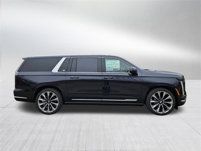 New 2026 Cadillac Escalade ESV Luxury w/ Touring Package image 4