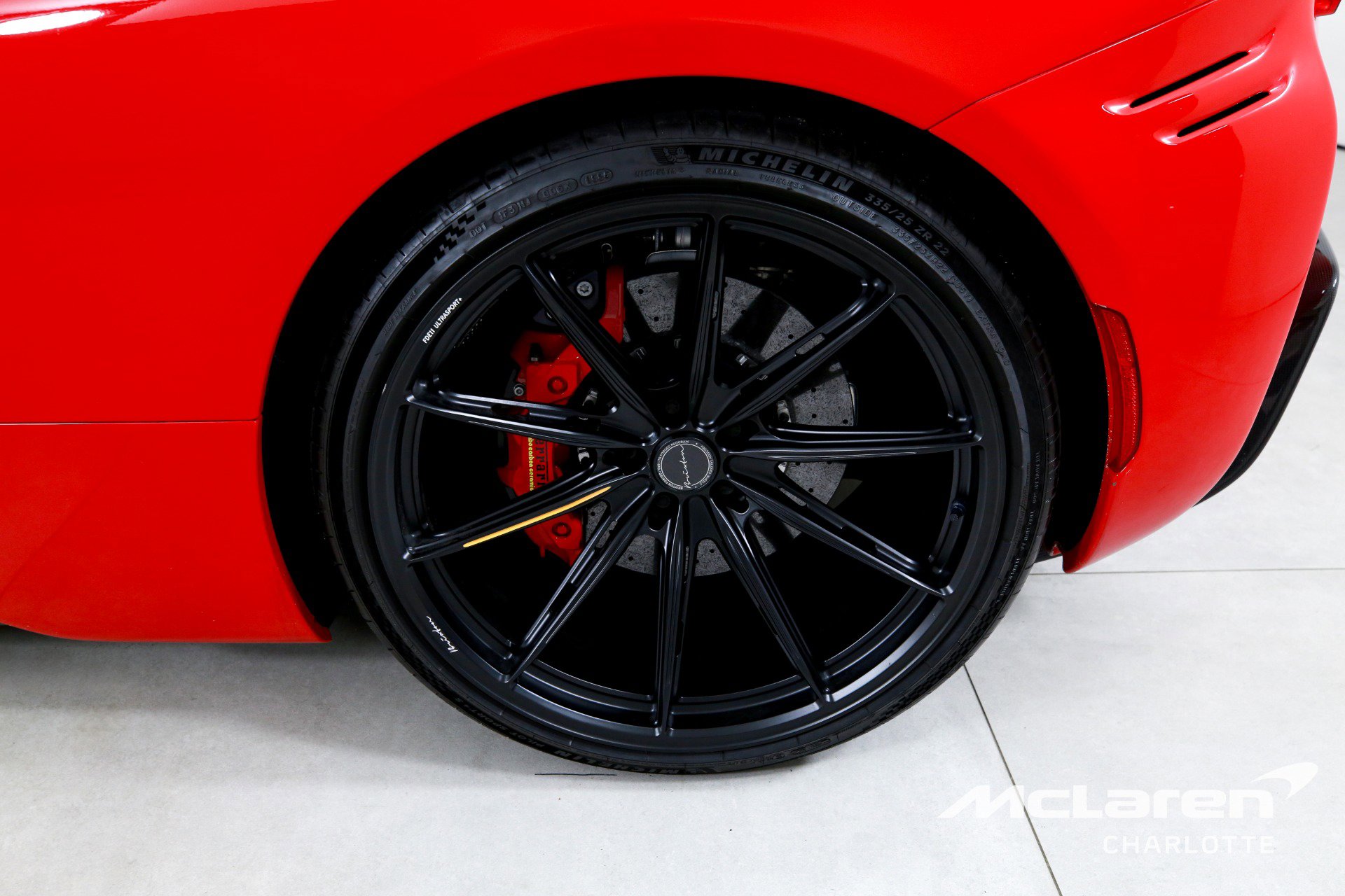 Used 2021 Ferrari SF90 Stradale image 28