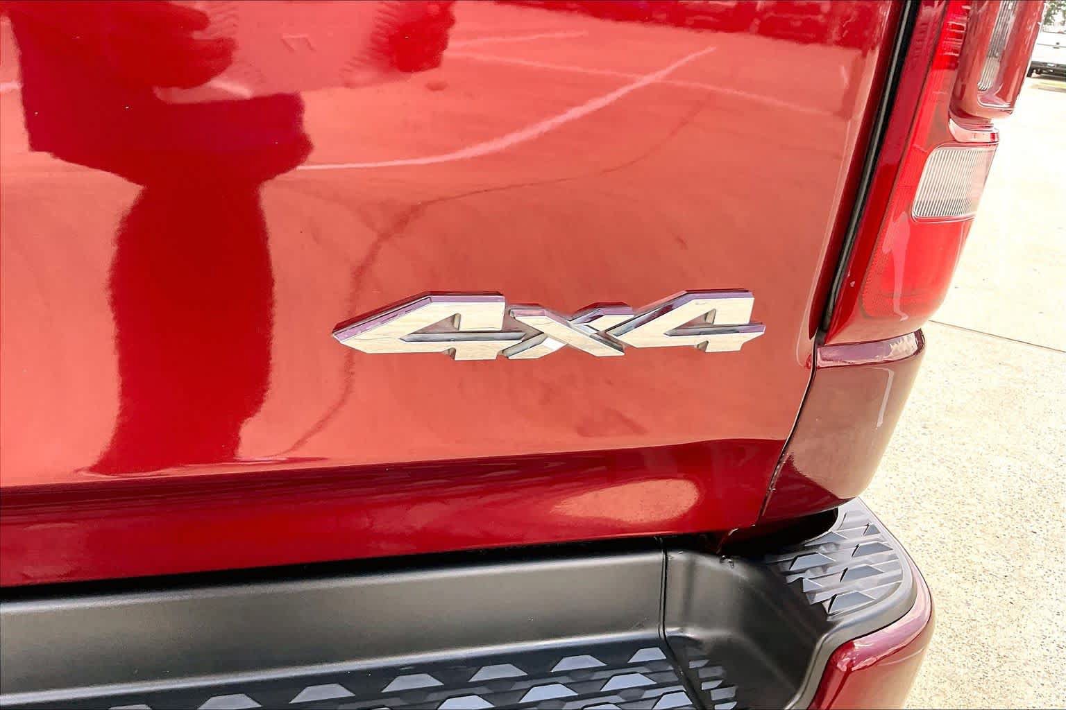 Used 2020 RAM 1500 Limited AWD/4WD image 10