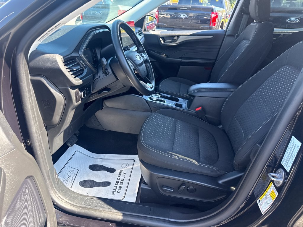 Used 2023 Ford Escape Active w/ Tech Pack #1 AWD/4WD image 23