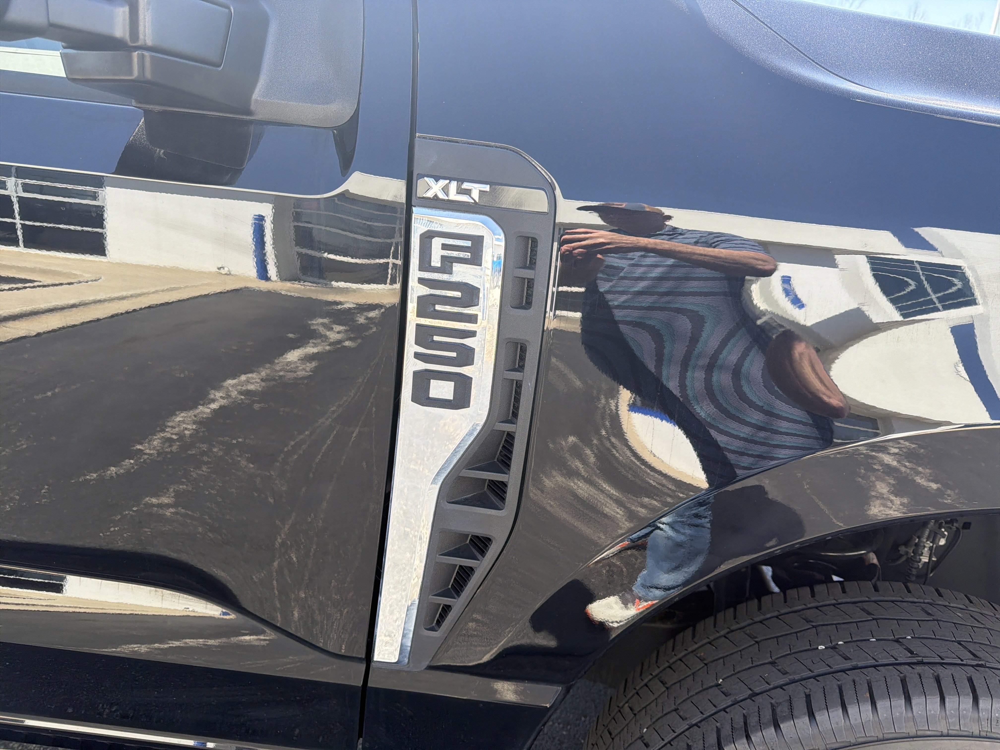 Certified 2025 Ford F250 XLT image 13