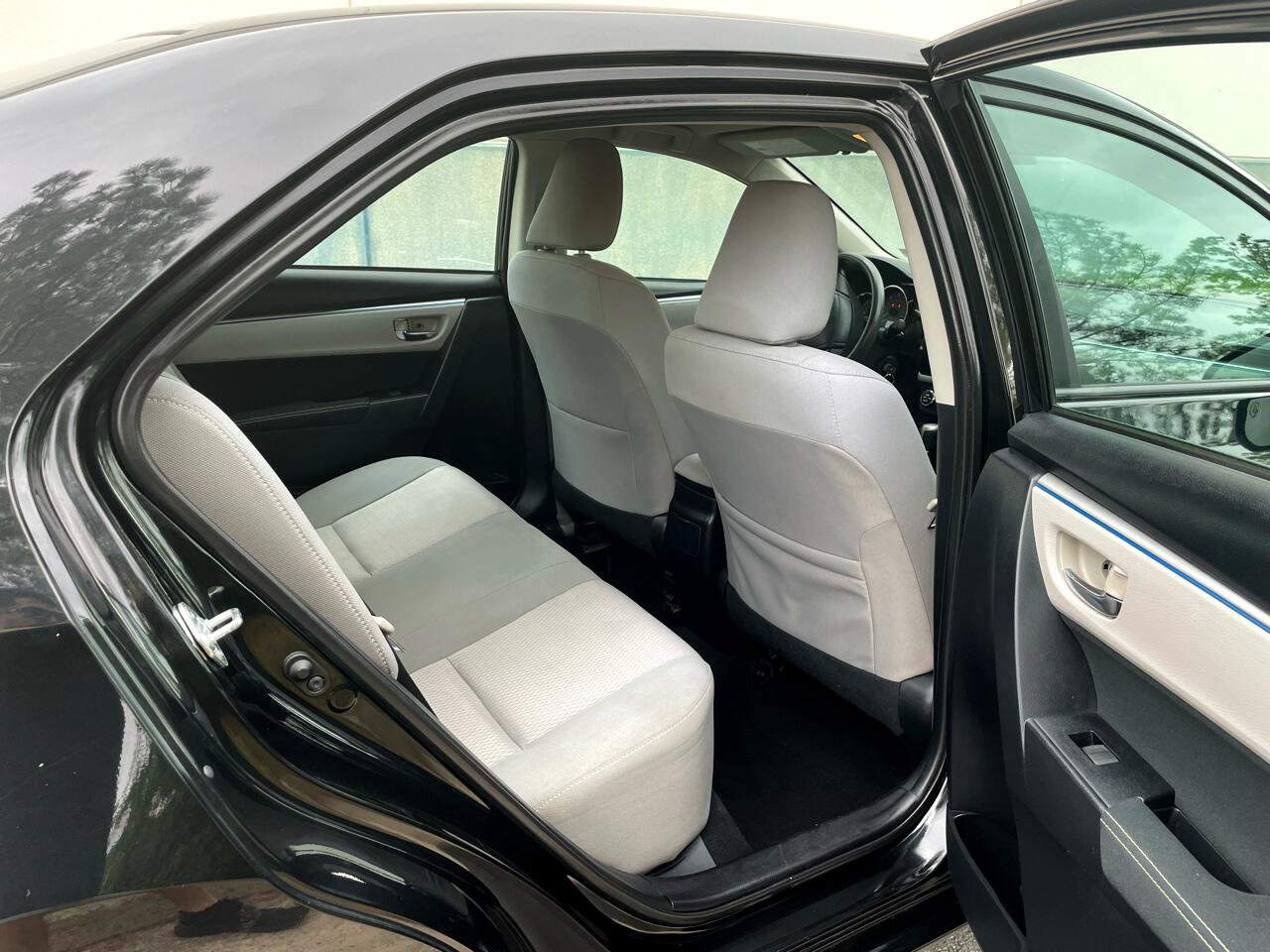 Used 2014 Toyota Corolla LE Premium image 14