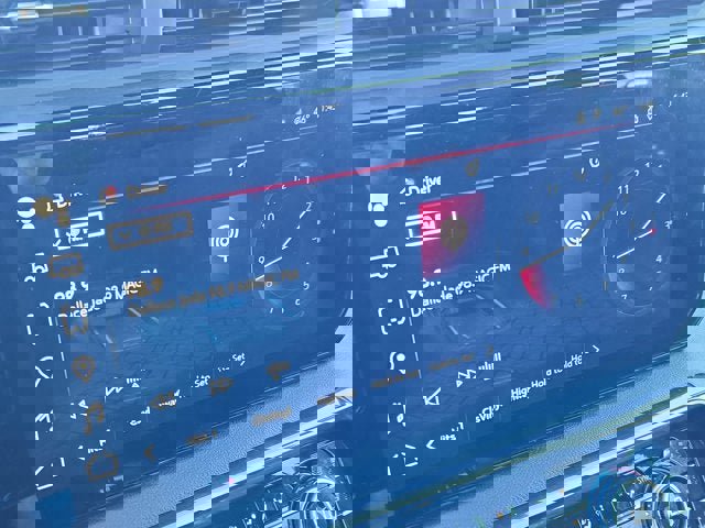 Used 2022 GMC Sierra 1500 AT4 w/ AT4 Preferred Package image 18