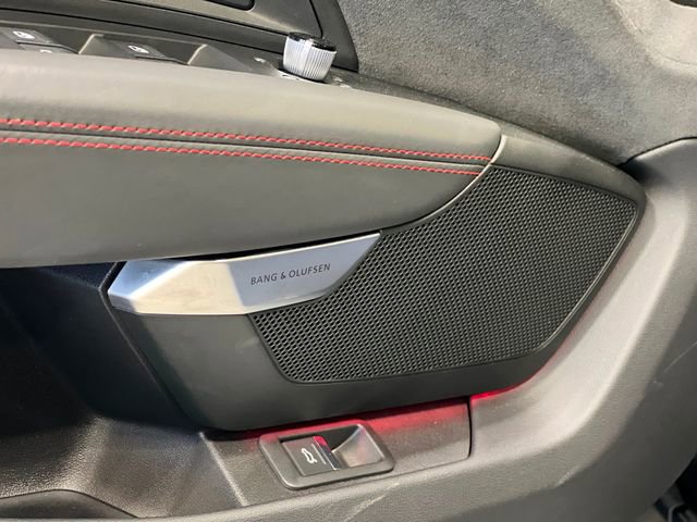 Used 2022 Audi RS e-tron GT image 18