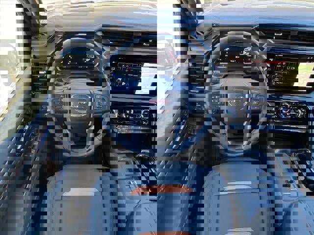 New 2026 GMC Sierra 2500 AT4 w/ AT4 Premium Plus Package image 10