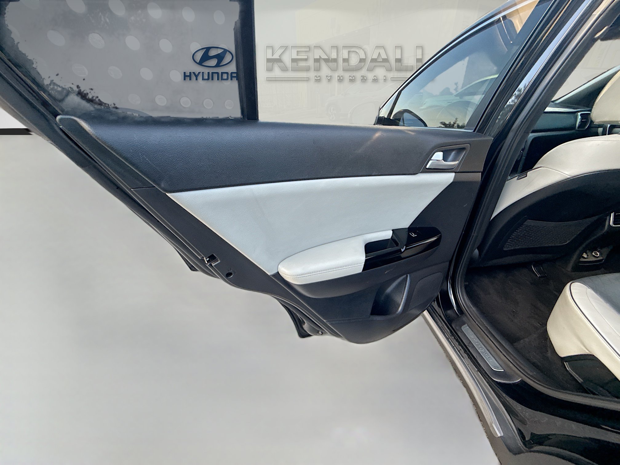 Used 2018 Kia Sportage EX w/ EX Sport Appearance Package FWD image 23