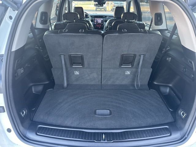 Used 2023 Jeep Grand Cherokee L Limited w/ Luxury Tech Group II image 18