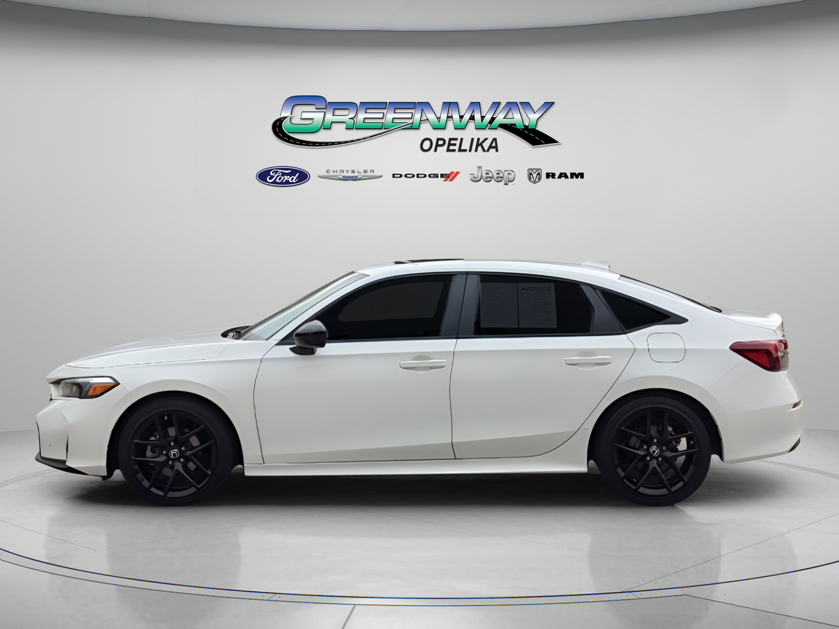 Used 2025 Honda Civic Sport image 4