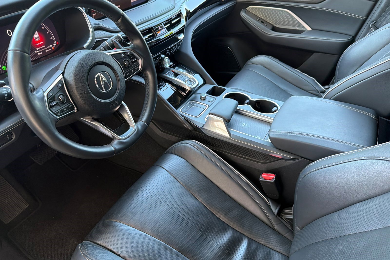 Used 2022 Acura MDX SH-AWD w/ Advance Package image 11