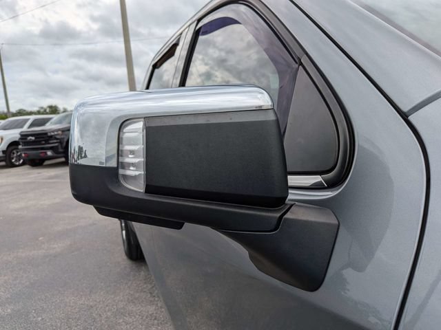 Used 2019 Chevrolet Silverado 1500 LTZ AWD/4WD image 11