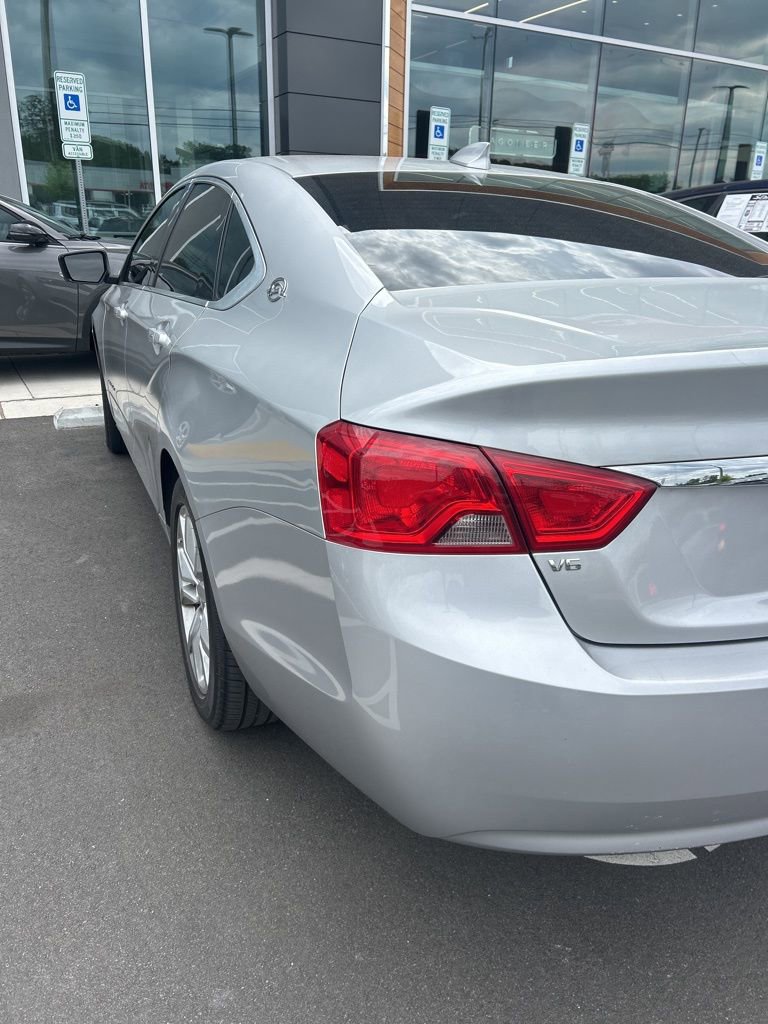 Used 2020 Chevrolet Impala LT FWD image 19