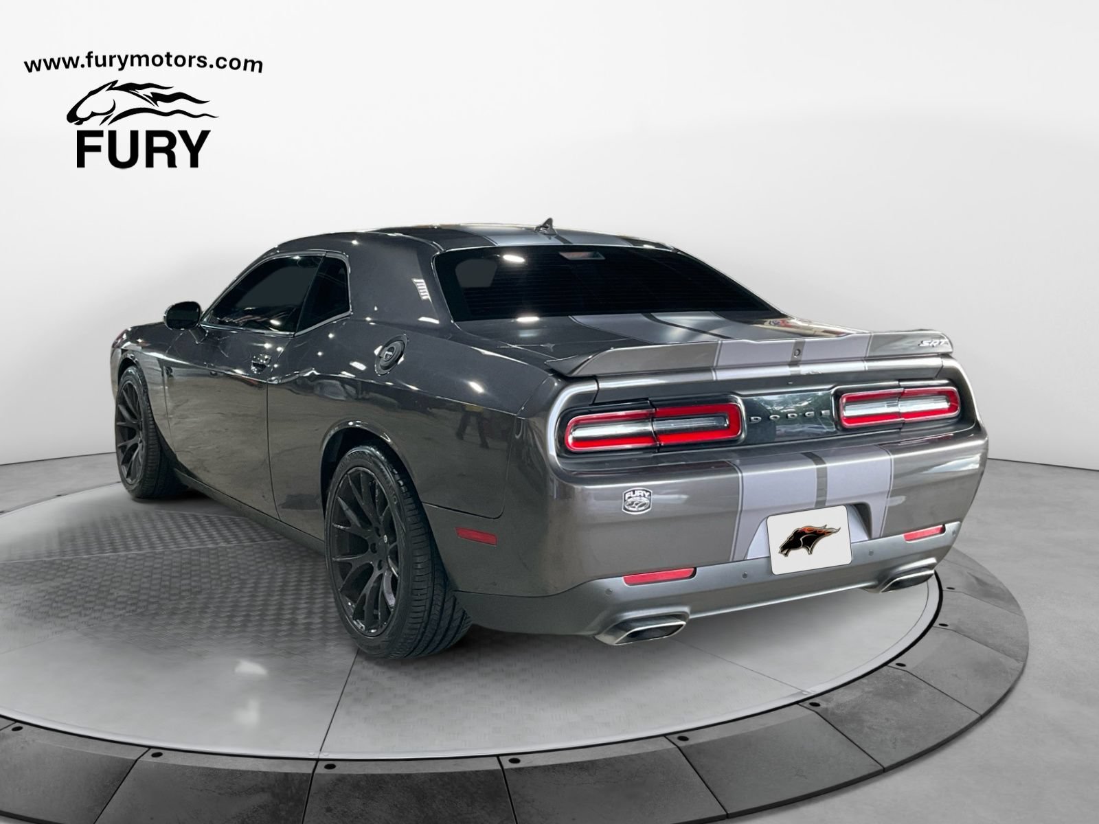 Used 2016 Dodge Challenger SRT w/ Technology Group RWD image 6