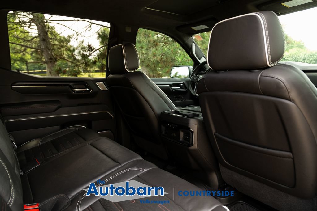 Used 2025 GMC Sierra 1500 AT4X AWD/4WD image 34