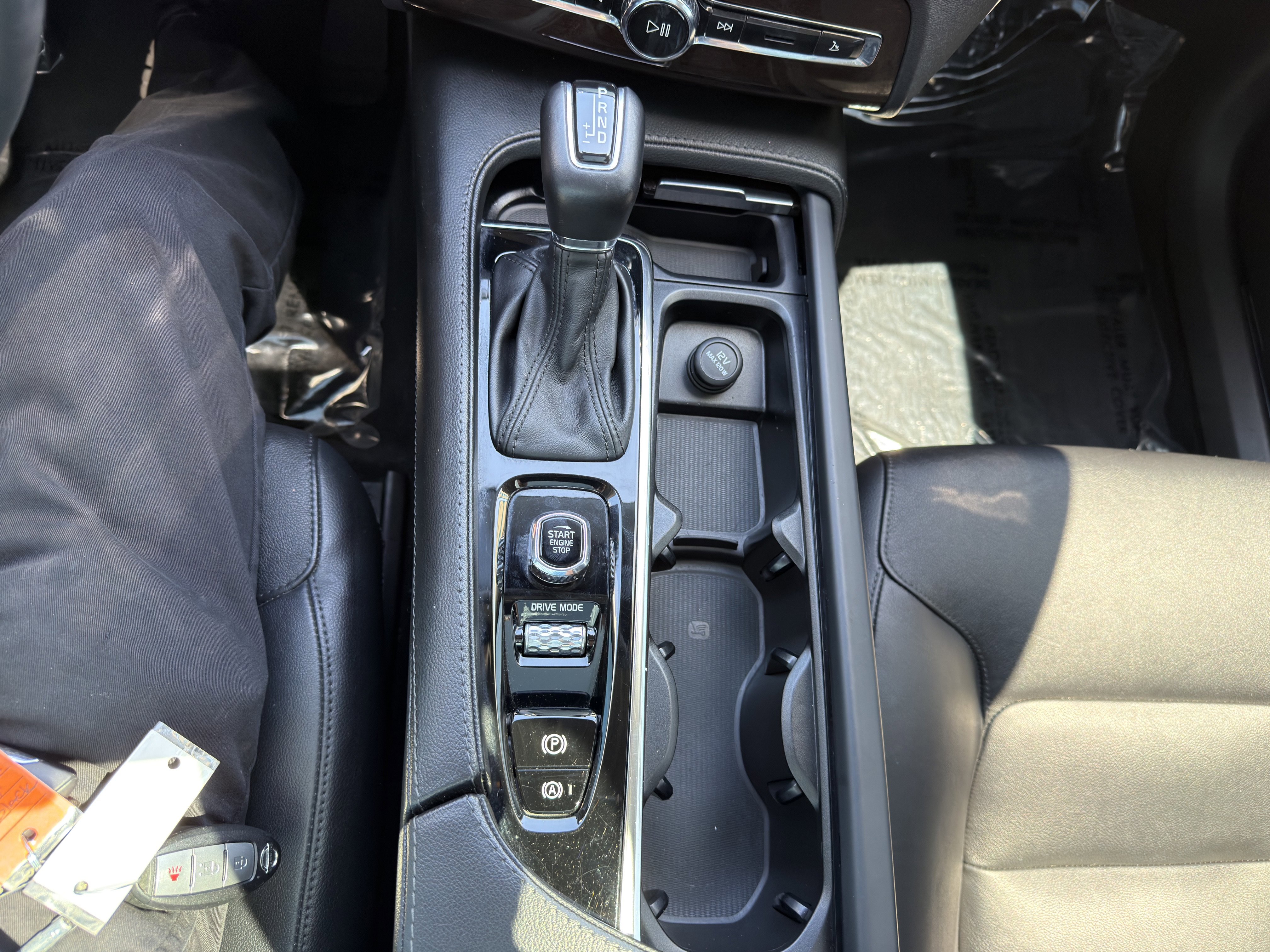 Used 2019 Volvo XC90 T5 Momentum w/ Advanced Package image 36