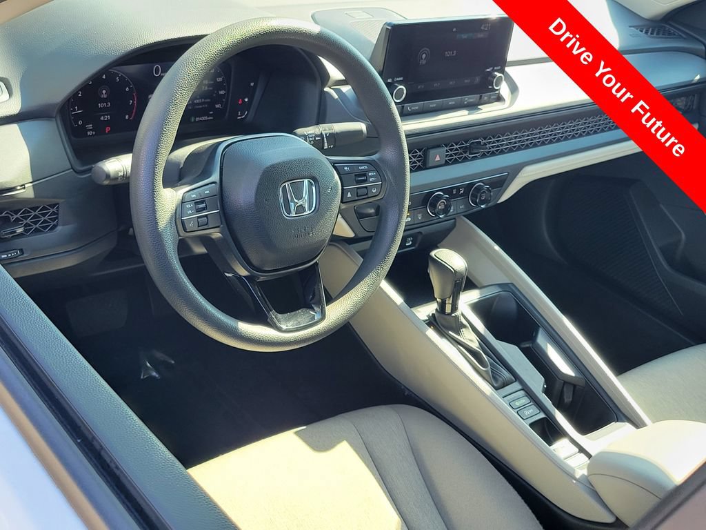 Used 2025 Honda Accord LX image 5