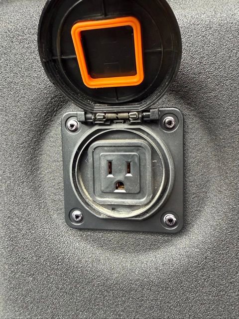 Used 2023 Nissan Frontier PRO-4X w/ Pro Convenience Package image 14