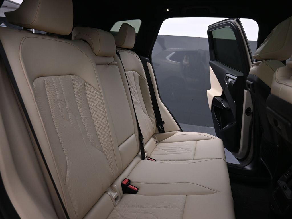 New 2026 BMW X3 xDrive30 w/ Premium Package image 18