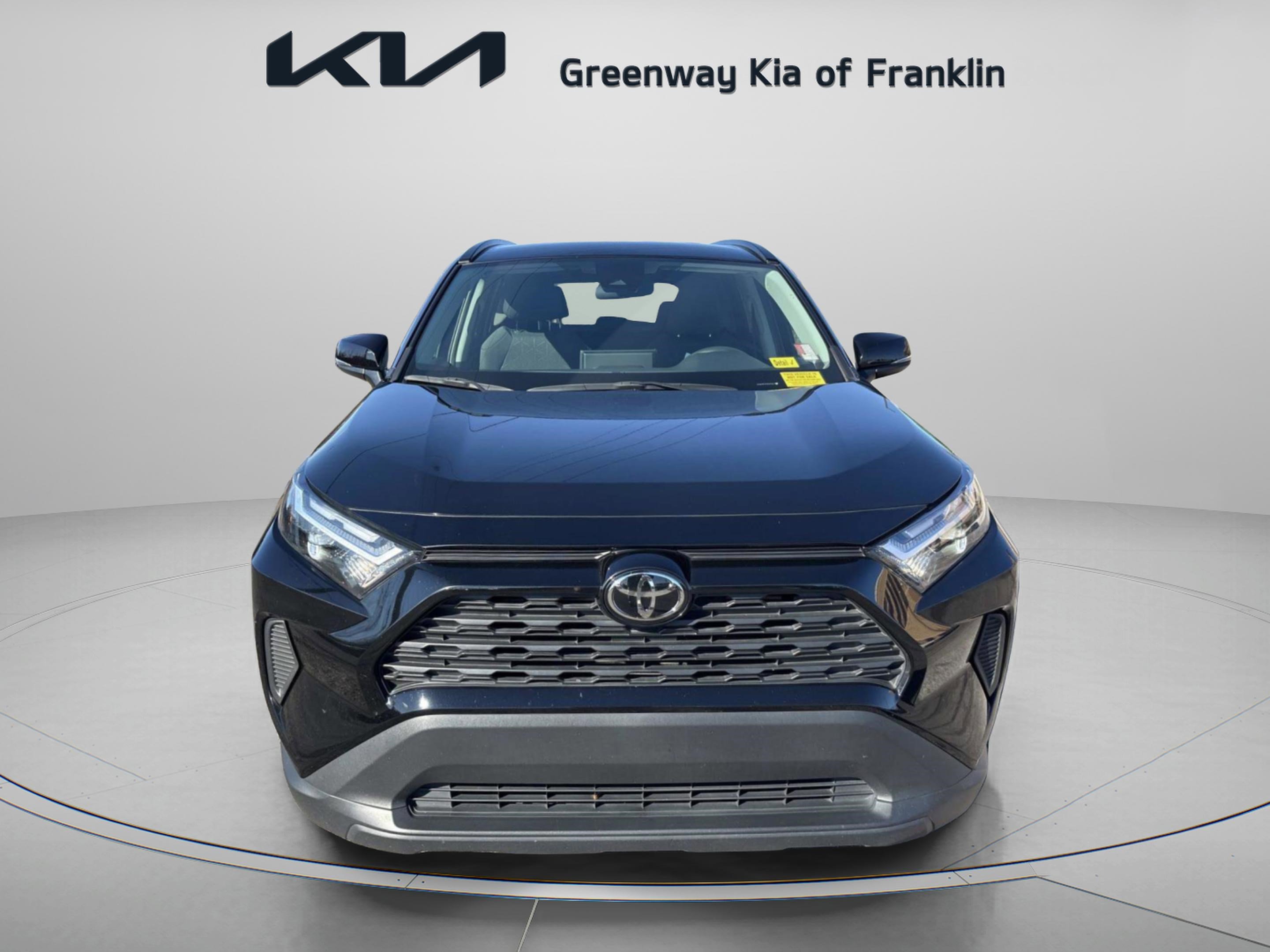 Used 2024 Toyota RAV4 XLE video 2