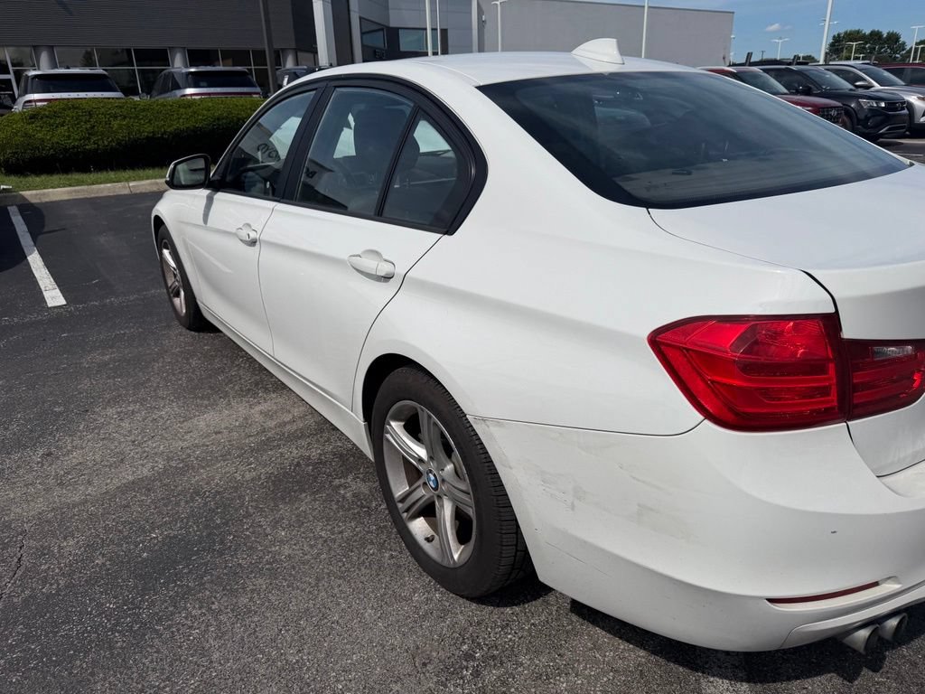Used 2015 BMW 328i xDrive Sedan AWD/4WD image 5
