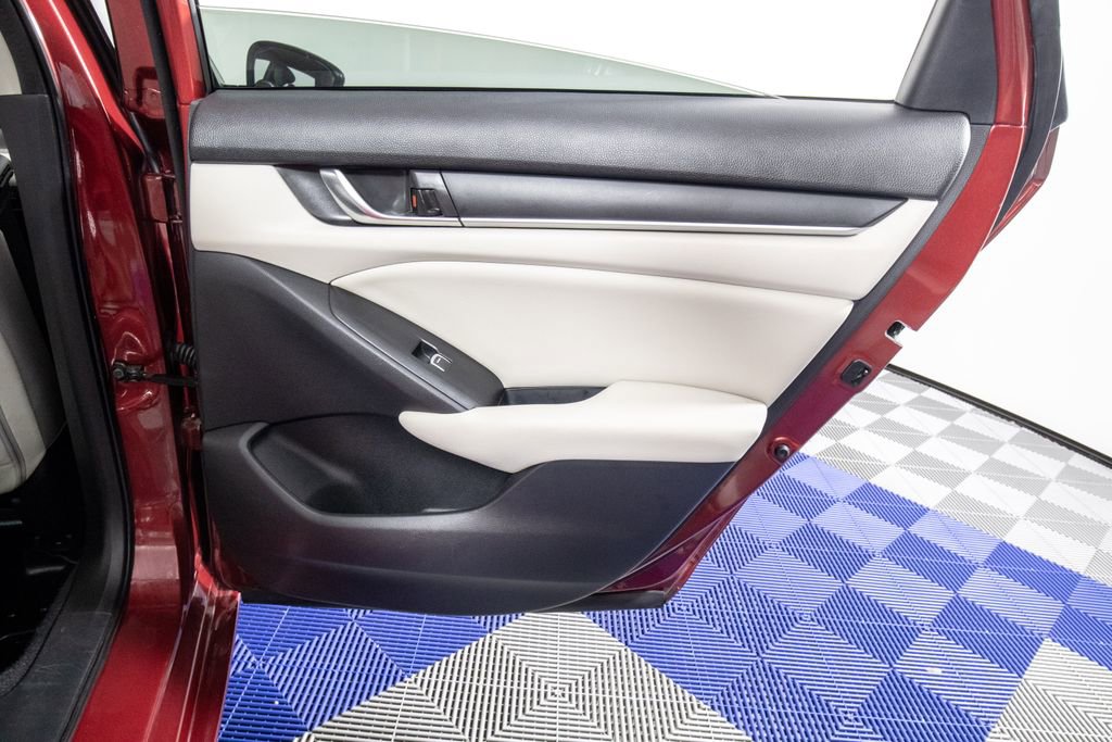 Used 2021 Honda Accord LX image 15