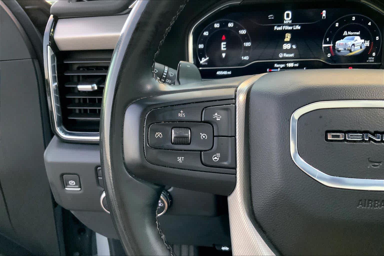 Used 2025 GMC Sierra 1500 Denali w/ Technology Package AWD/4WD image 21