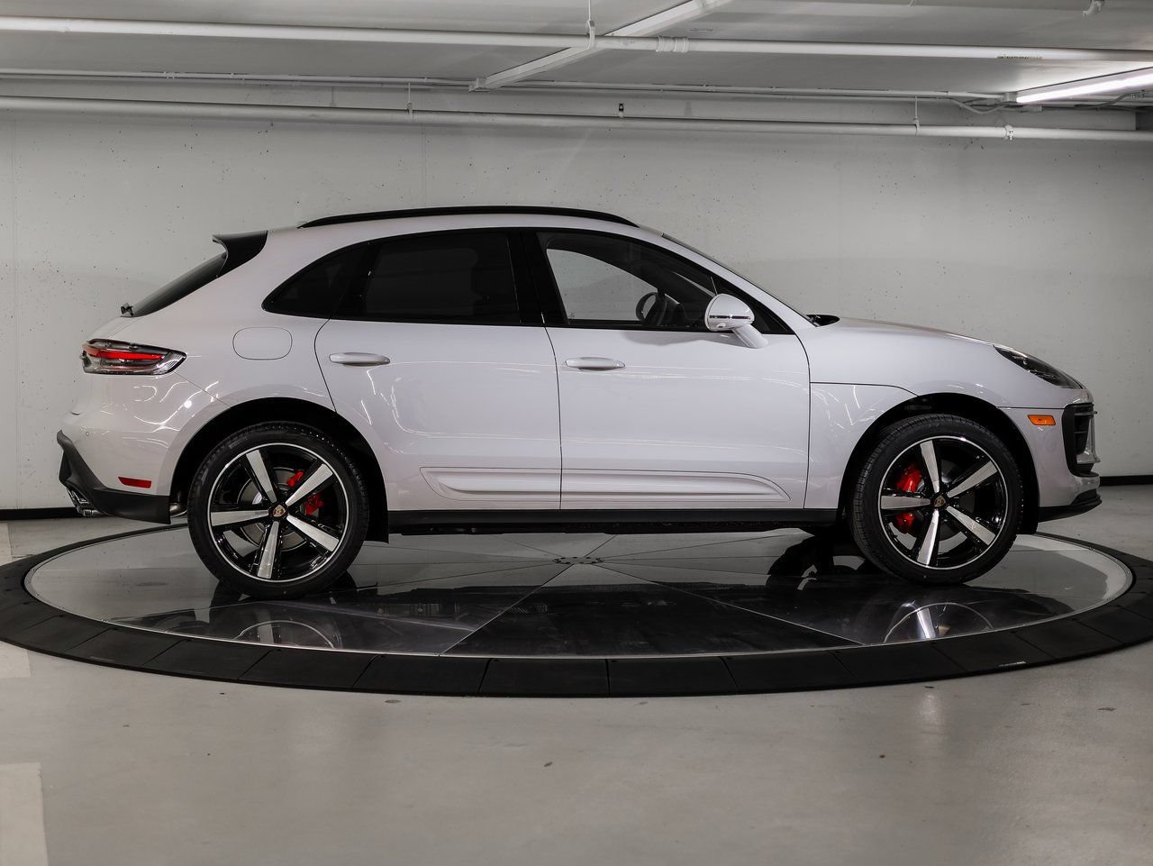 New 2026 Porsche Macan S AWD/4WD image 8
