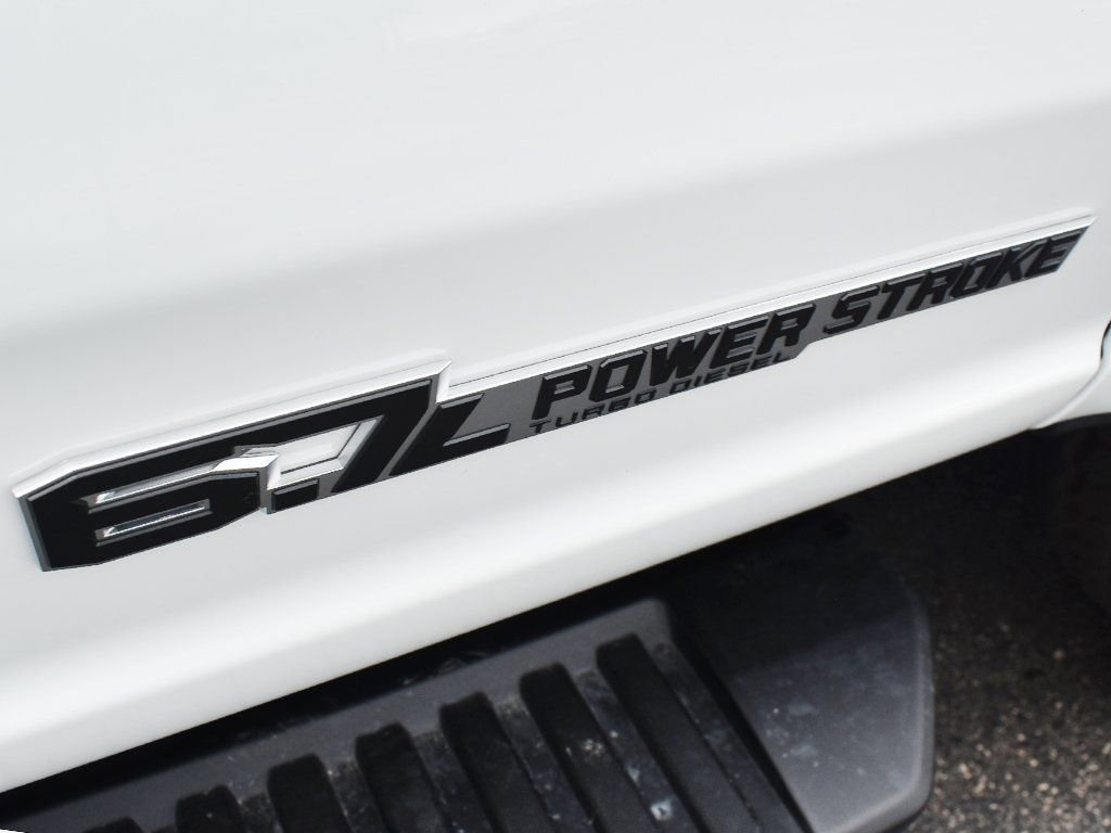 New 2025 Ford F350 XLT image 7