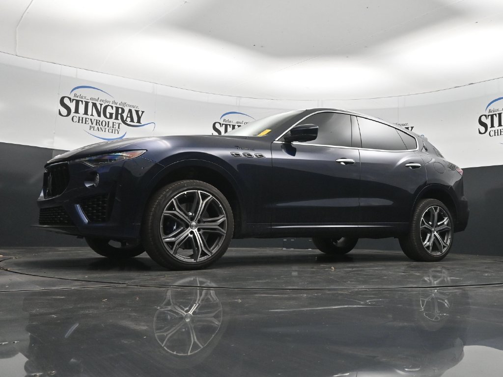 Used 2023 Maserati Levante Modena AWD/4WD image 28