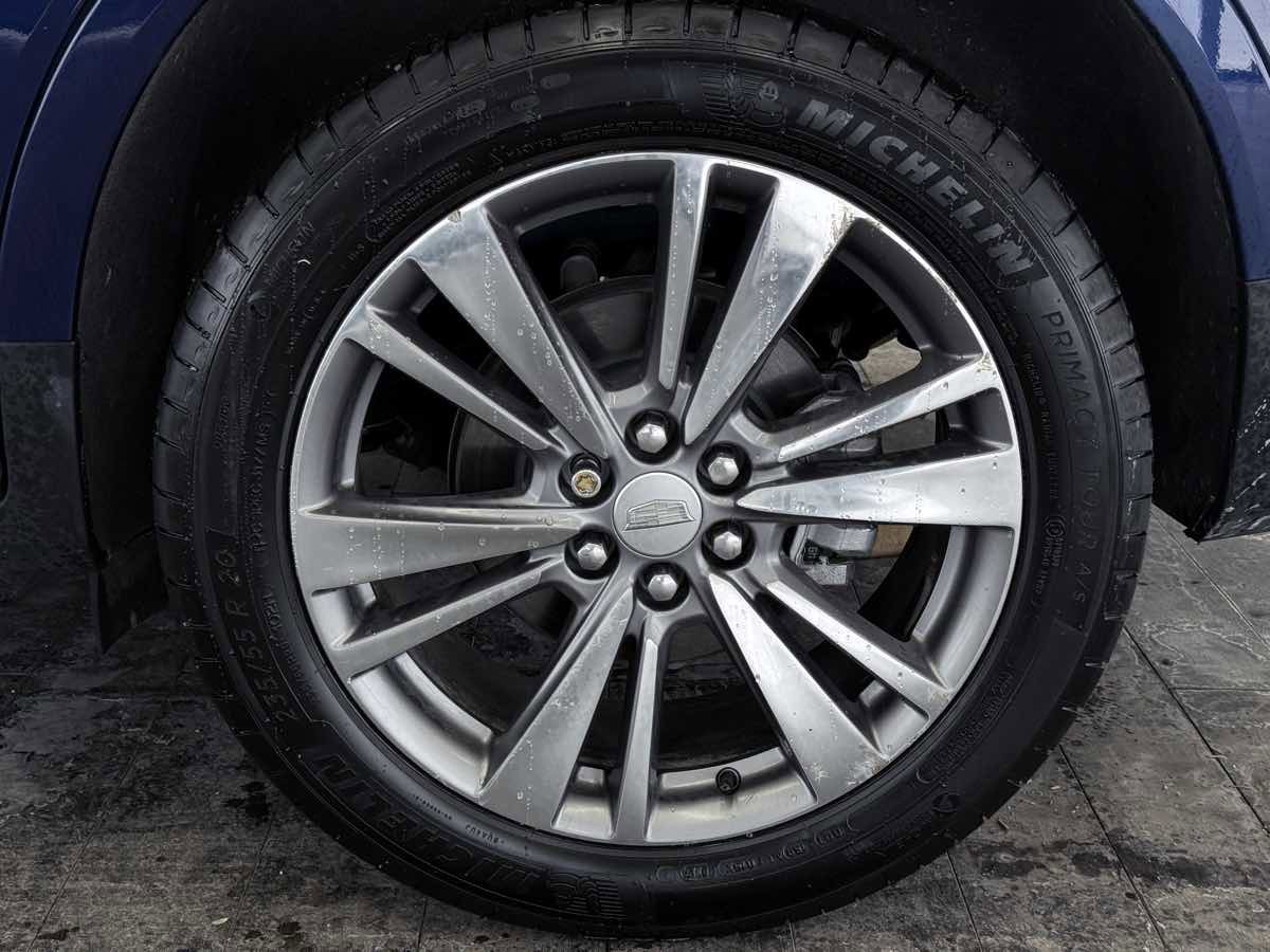 Used 2025 Cadillac XT5 Premium Luxury w/ Technology Package image 37