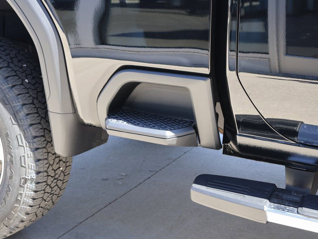 New 2025 GMC Sierra 2500 SLT w/ SLT Premium Package image 42