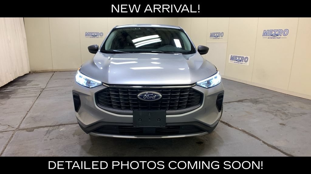 Used 2023 Ford Escape Active AWD/4WD image 42