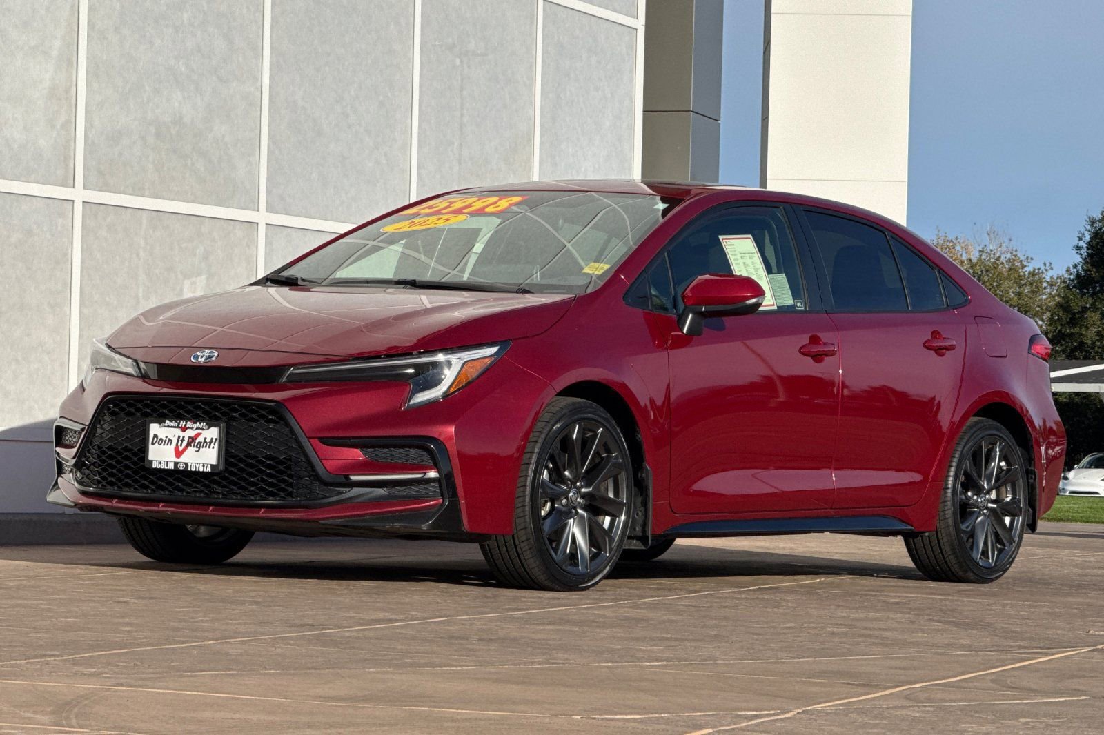 Certified 2025 Toyota Corolla SE image 10