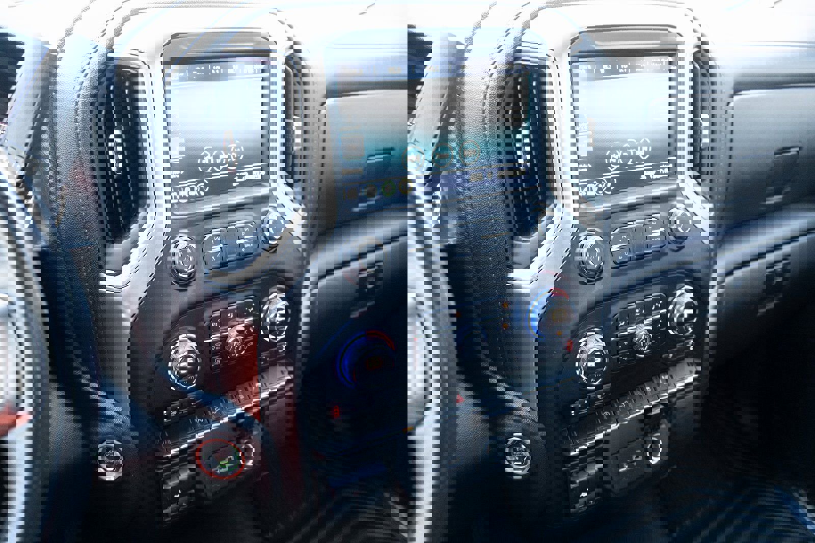 Used 2021 Chevrolet Silverado 1500 LT w/ Work Truck Package image 3