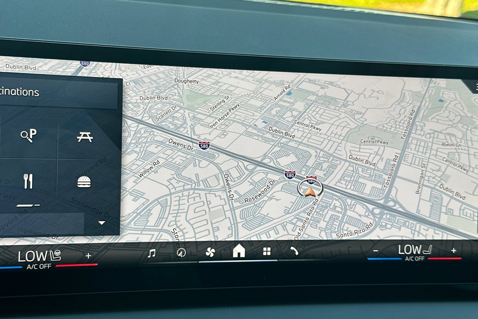 Used 2025 BMW X3 xDrive30i w/ Premium Package image 25